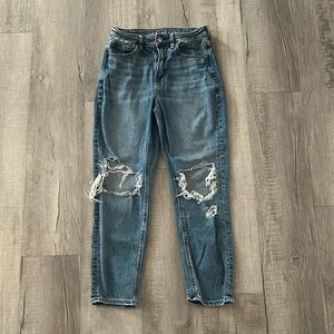 American eagle mom jeans, ripped high waisted.